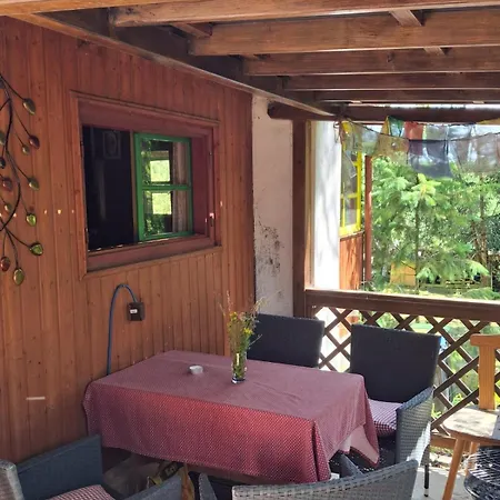 Lesní V Malé Hraštici Mala Hrastice